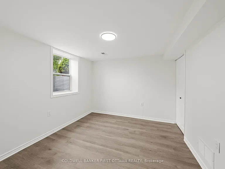26 Spring Garden Ave — Photo 30