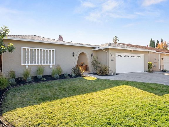 4th image of 5643 Comanche Dr