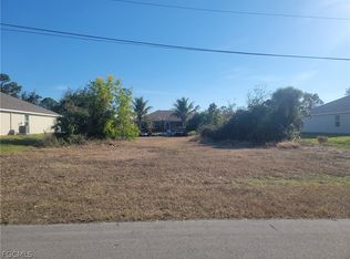 2904 NW 19th Ter, Cape Coral, FL 33993
