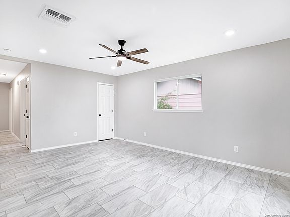 2nd image of 9138 LYTLE