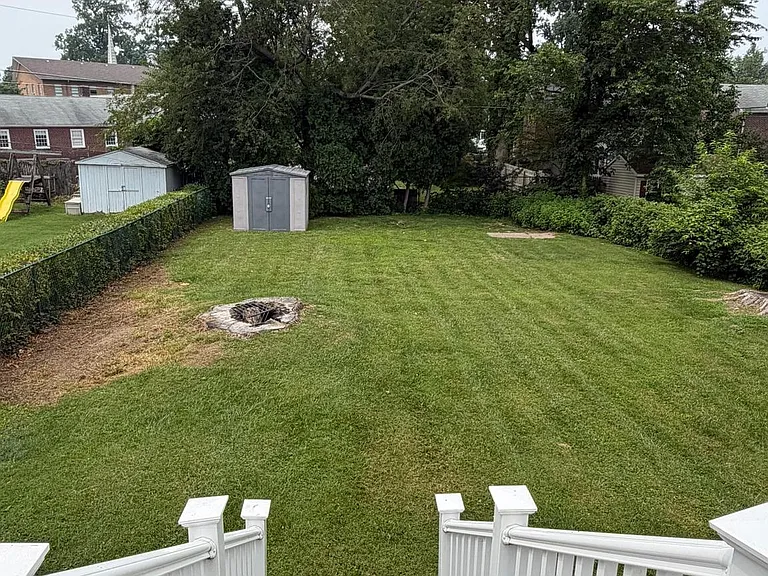 114 Lincoln Ave — Photo 10