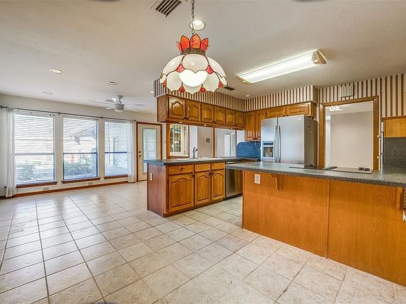 5th image of 6123 Copperhill Dr