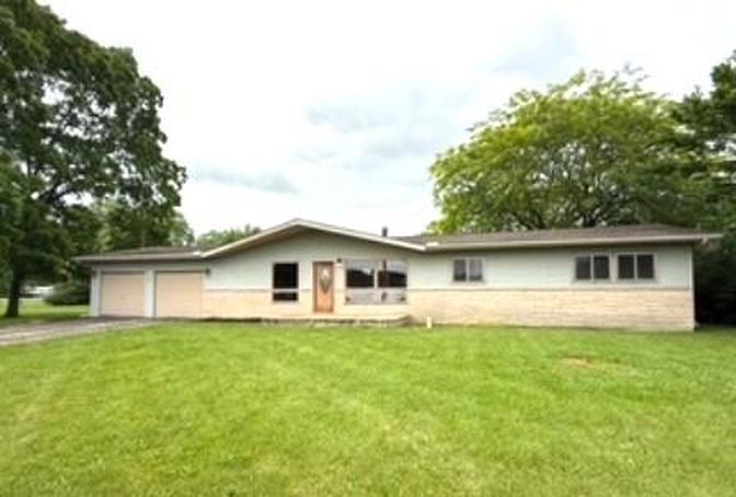 Real estate listing image