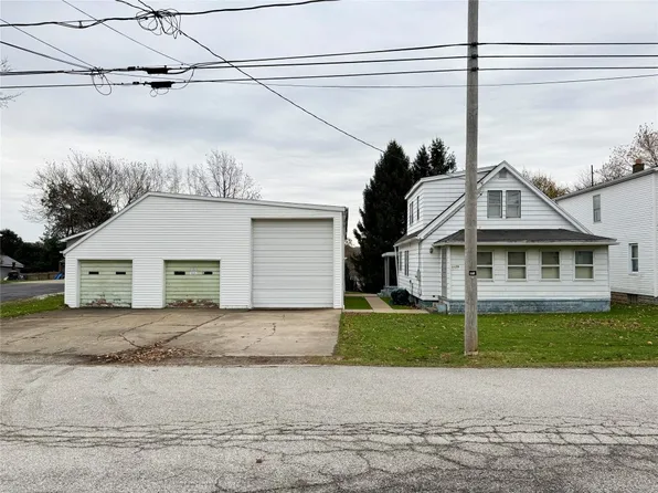 1175 E Arlington Rd, Erie, PA 16504