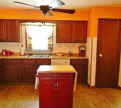 5th image of 3107 Woodbine St