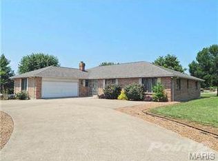 441 Redwood Dr, Farmington, MO