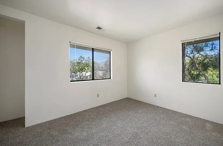 2975 Rockview Pl #2 — Photo 2