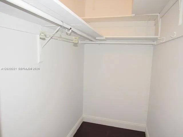 264 Coventry E #264-K — Photo 28