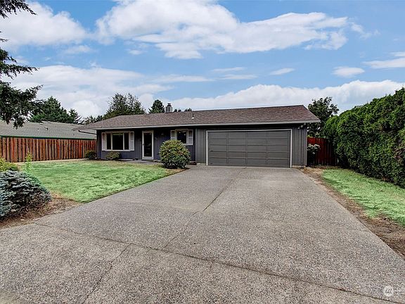 2nd image of 400 SE 149th Court