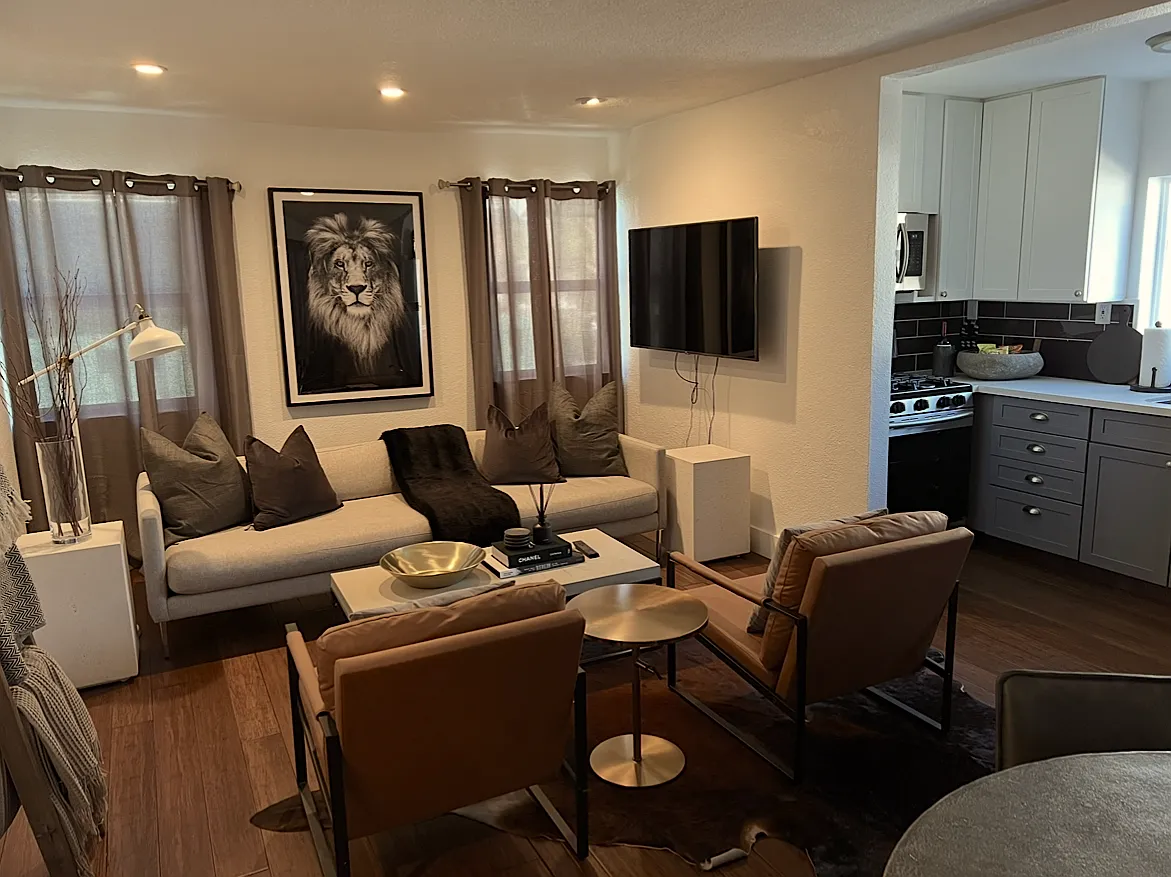 2 bed, $3,300 — Photo 3