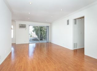 6617 Orange St APT 302, Los Angeles, CA 90048