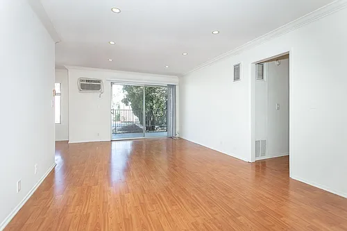 6617 Orange Street Photo 1