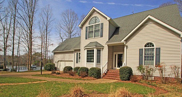 1st image of 79 Lawrence Cove Ln
