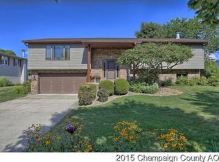 612 Craig Dr, Mahomet, IL