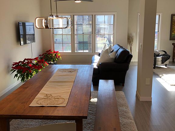 Dining and sitting areas