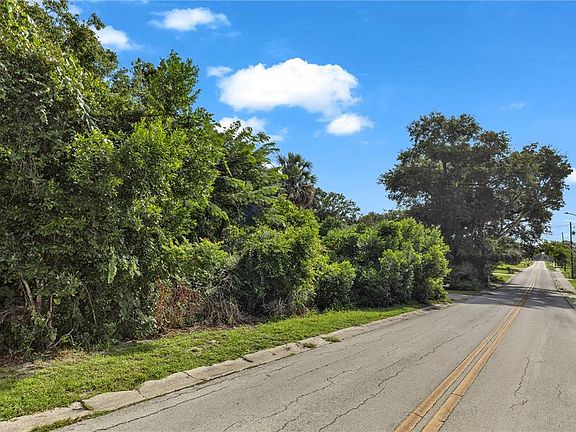 3rd image of 132 Colomba Rd Lot 8
