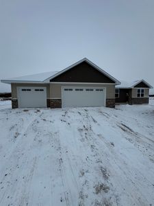1235 Putnam Dr, Pulaski, WI, 54162