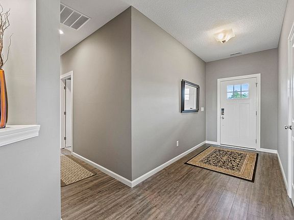3rd image of 13798 Saddle Creek Ln