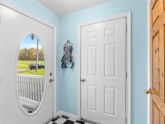 4th image of 179 Bobs Lake Ln #11
