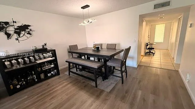 231 Lakeview Dr #204 — Photo 10