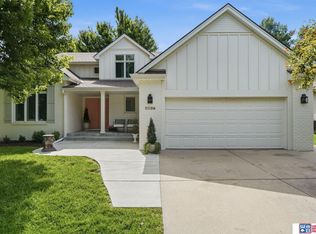 7136 Beaver Hollow Cir, Lincoln, NE 68516