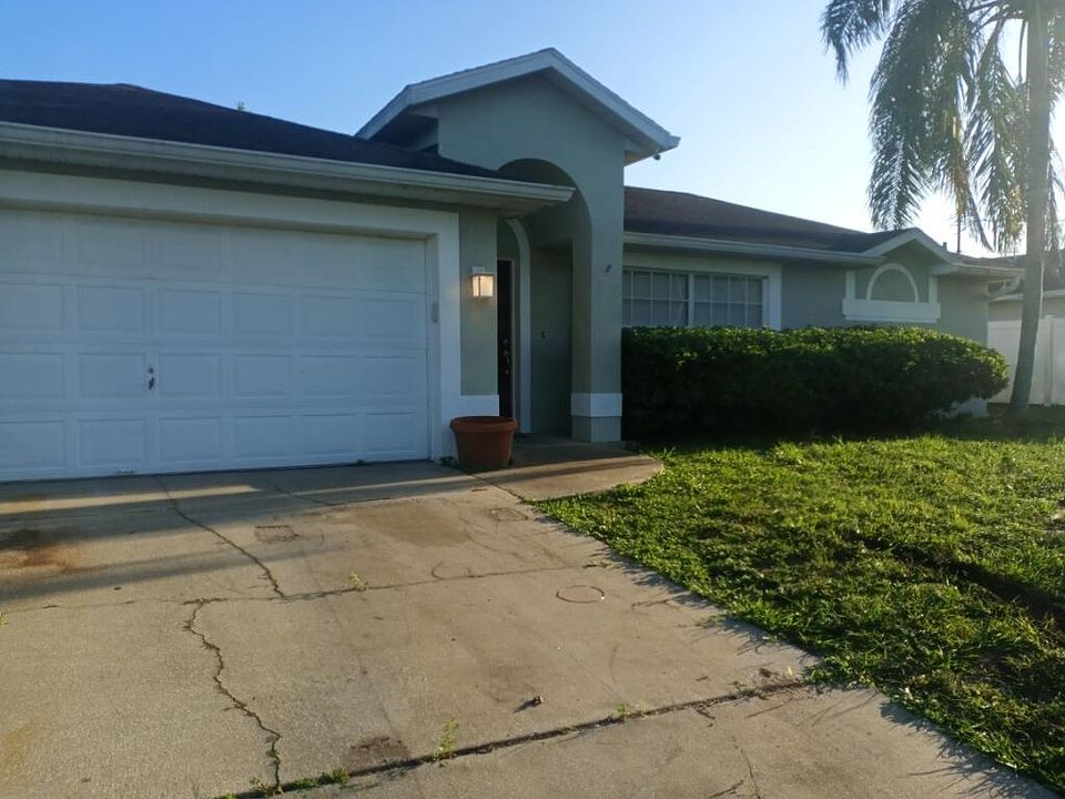 1st image of 1560 Bavon Dr