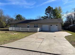 9916 E 63rd St, Tulsa, OK 74133