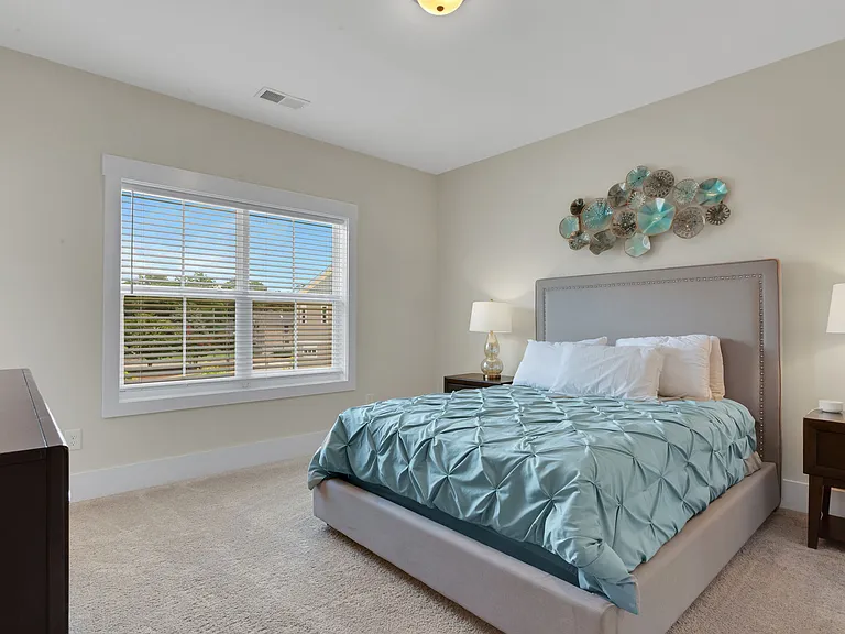 Upper Level Primary Suite