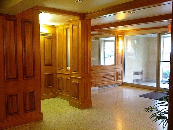 5th image of 1910 Parsons Blvd APT 1C