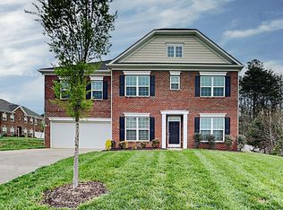 7824 Wiltshire Ridge Rd, Charlotte, NC 28269