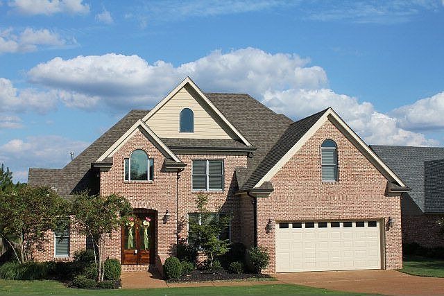 1st image of 2110 Kingfisher Ln