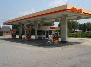 412 Highway St, Madison, NC 27025