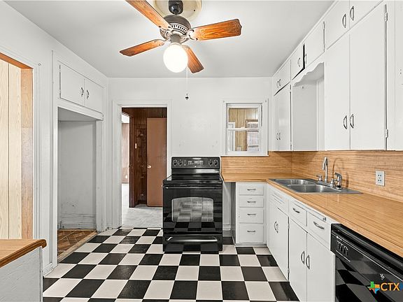 5th image of 2810 W Avenue H
