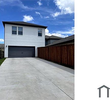 2nd image of 1803 Desert Willow Way