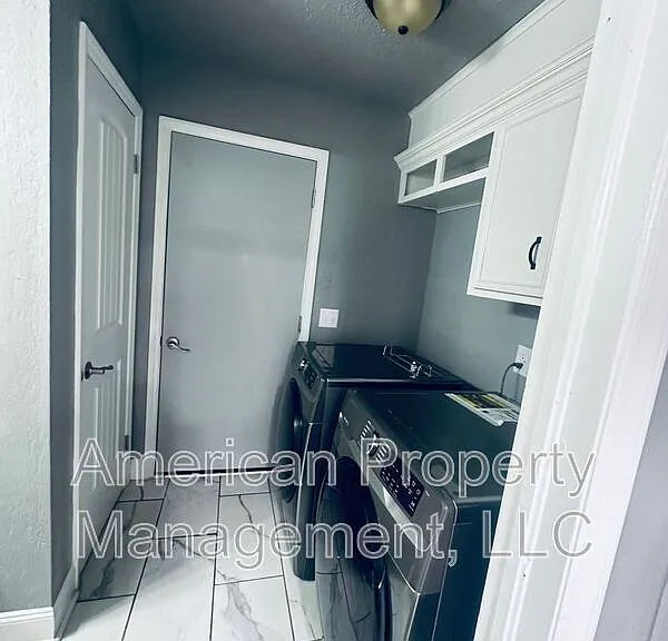 7050 E 71st Ct S — Photo 8