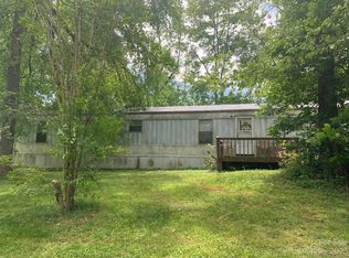 718 Hood Park Ln, Lancaster, SC 29720