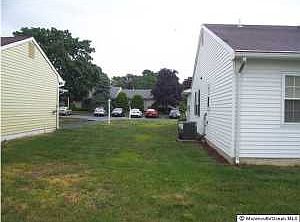 2nd image of 32 Jetty Ct