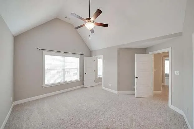 418 Buxton Ln — Photo 18