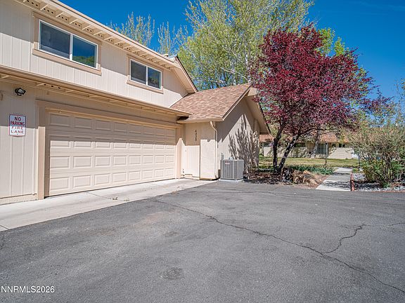 3rd image of 4028 Pheasant Dr