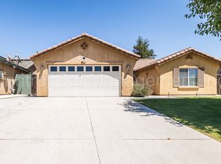 620 Vermillion Dr, Bakersfield, CA 93312