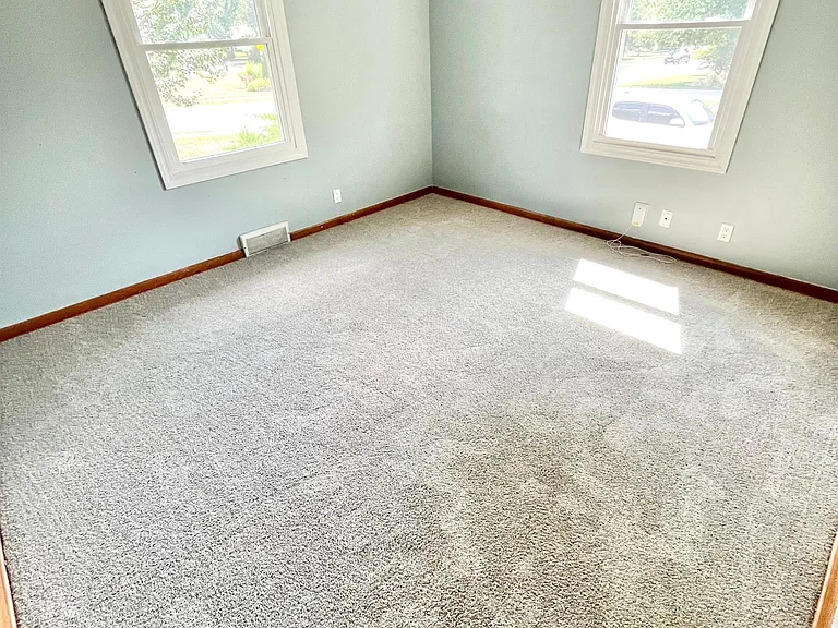 6762 Western Ave — Photo 6