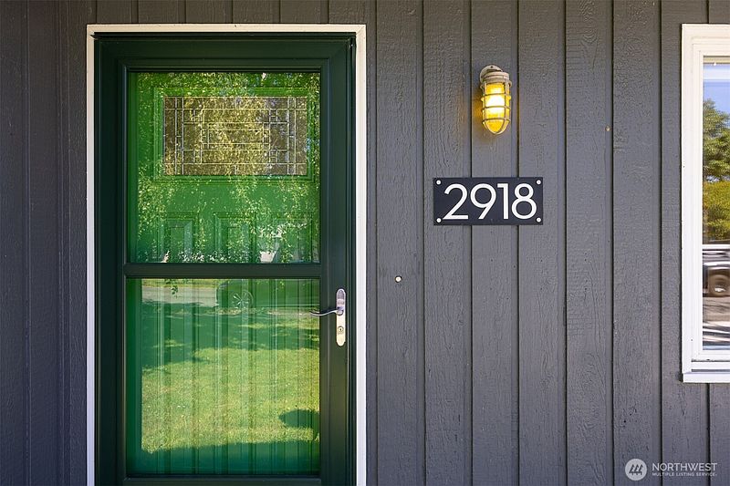 3rd image of 2918 Patton Street