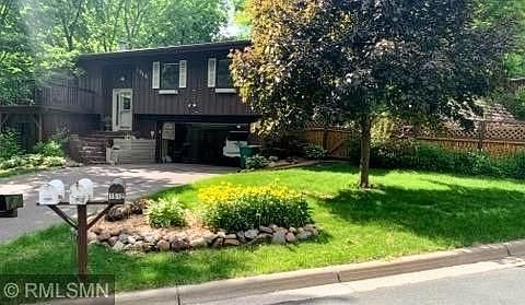 2nd image of 1512 Valley Dr