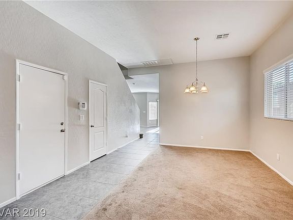 5th image of 4843 Blue Rose St
