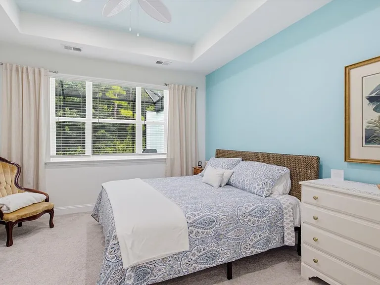 511 Landshark Blvd — Photo 7