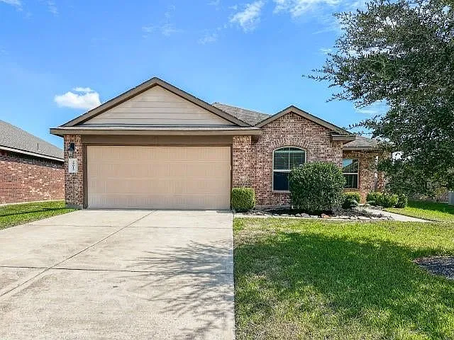 4 bed, 1791 sqft, $2,000 — Photo 1