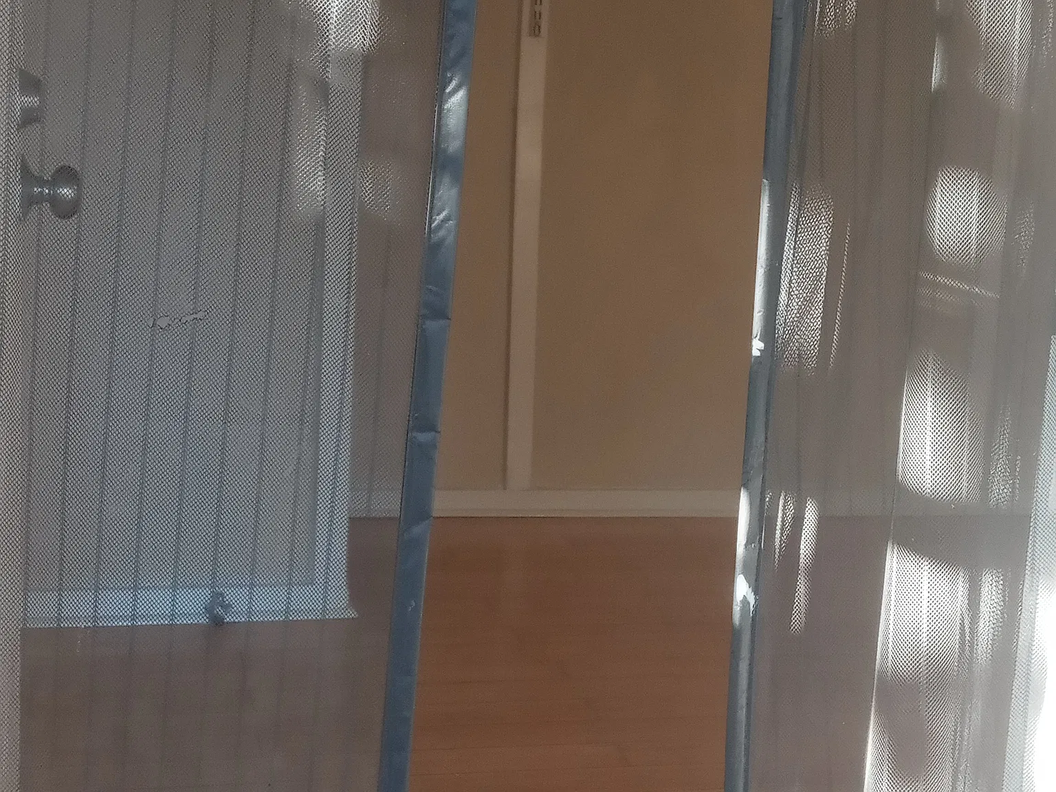 Studio, 200 sqft, $1,425 — Photo 3