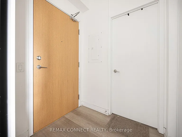 1787 Saint Clair Ave W #818 — Photo 11