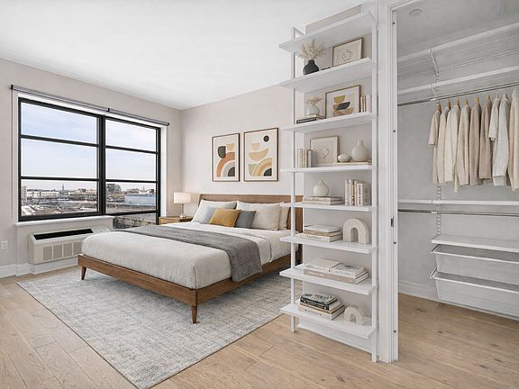 5th image of 13-33 Jackson Ave #6F