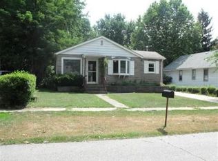 409 Arthur Ave, New Chicago, IN 46342